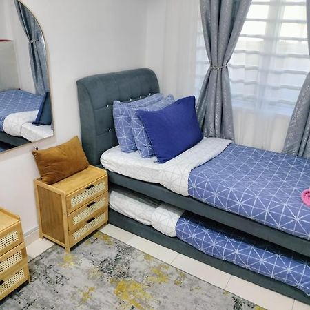 Fazlizasuite Homestay @ Teluk Kemang-Muslim Preferred Port Dickson Dış mekan fotoğraf
