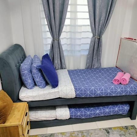 Fazlizasuite Homestay @ Teluk Kemang-Muslim Preferred Port Dickson Dış mekan fotoğraf