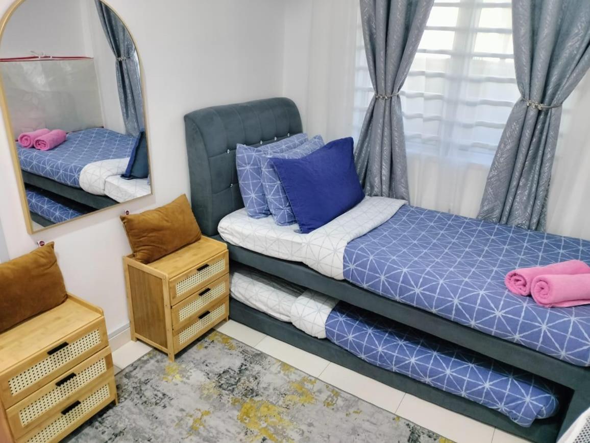 Fazlizasuite Homestay @ Teluk Kemang-Muslim Preferred Port Dickson Dış mekan fotoğraf